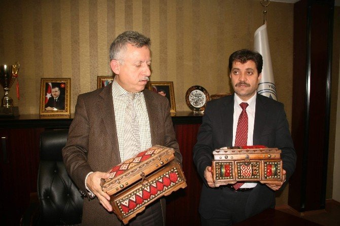 Yozgat Belediyesi Yozgat’a Özgü Hediyelik Eşya Çeşitliliğini Artırıyor