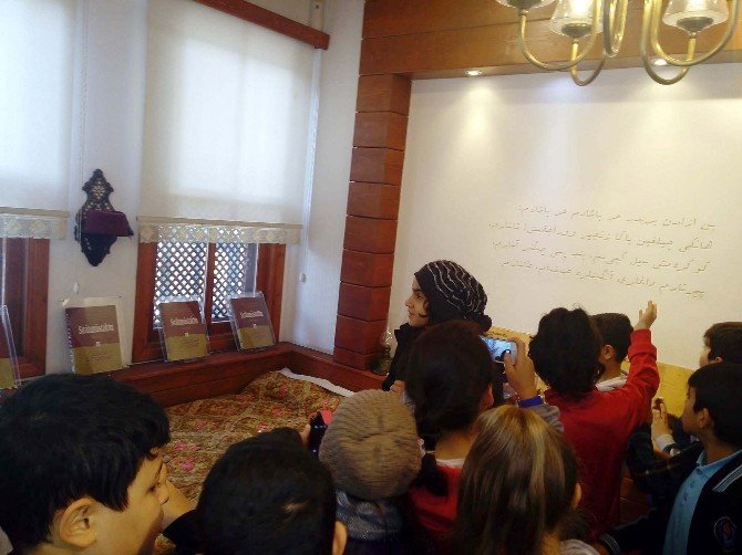 Vefatının 79’uncu Yılında Mehmet Akif Müzesi’ne Ziyaretçi Akını