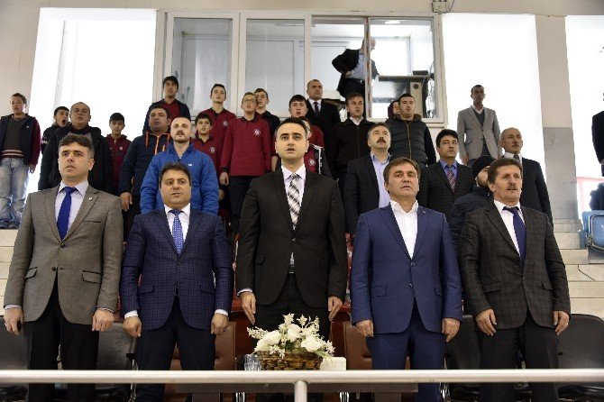 Anadolu Yıldızlar Ligi Hentbol Grup Müsabakaları Gümüşhane’de Başladı