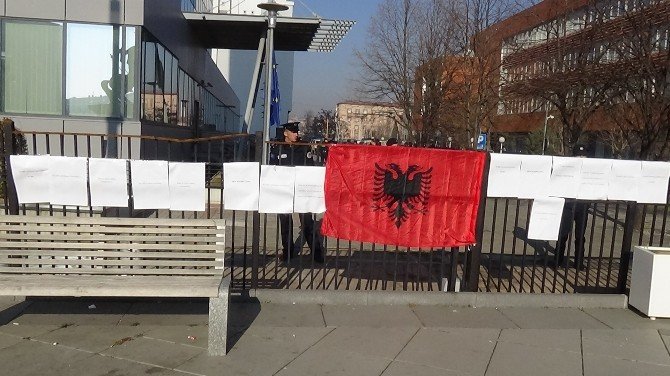 Kosovalı Gazilerden Hükümete Protesto