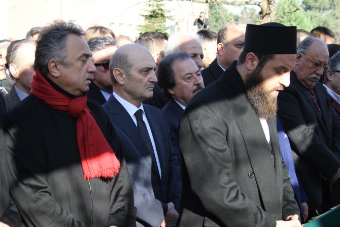 Oflu İsmail'i ünlü isimler uğurladı