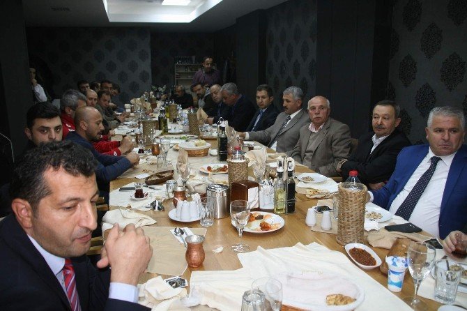 Yozgat Belediye Başkanı Kazım Arslan Yozgatspor’a Destek Veren İş Adamlarına Teşekkür Etti
