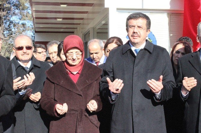 Aile Ve Sosyal Politikalar Bakanı Dr. Sema Ramazanoğlu: