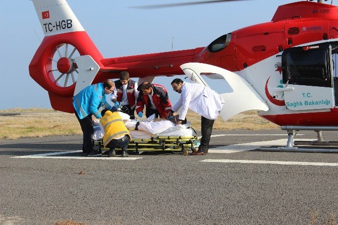 Gökçeada’dan Helikopter Ambulansla Acil Hasta Nakli