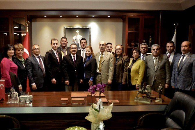 CHP Odunpazarı Yeni Yönetimi Başkan Ataç’ı Ziyaret Etti