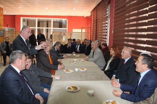 Erzurum Gazeteciler Cemiyeti Yenilendi