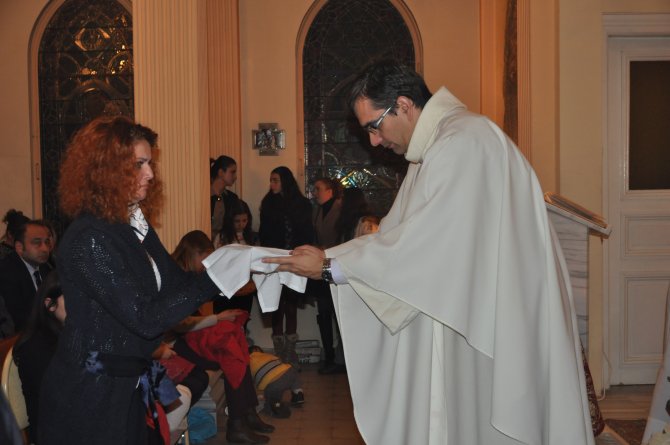 Ankara Azize Tereza Katolik Kilisesi'nde Noel ayini yapıldı