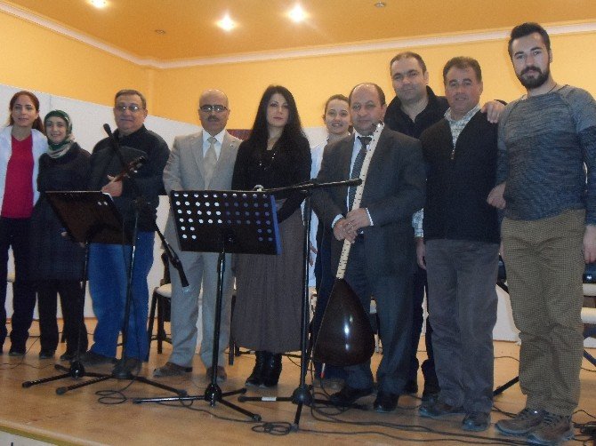 Yozgat Cezaevinde Kalan Mahkumlar Verilen Konser İle Moral Buldu