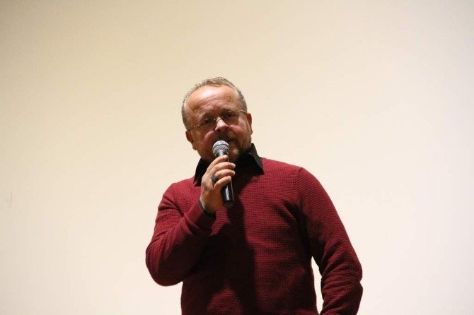 Gazeteci-yazar Harun Çelik Ürgüp’te Öğretmenlerle Buluştu