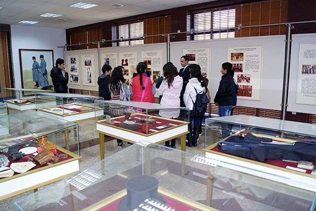 Öğrenciler İnönü Müzesi’ni Gezdi