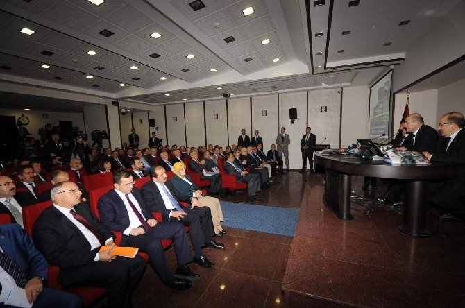 Trabzon’da Kamu Yatırımlarını Değerlendirme Toplantısı