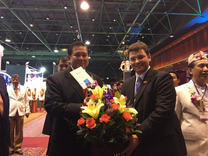 'Tayland Helal Konferansı 2015' başladı