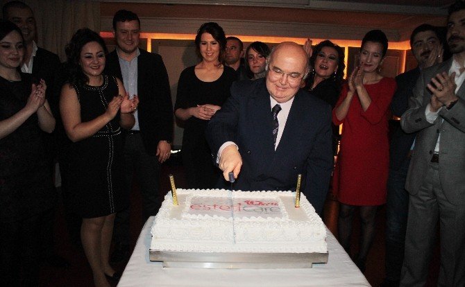 Esteticare 10’uncu Yılını Kutladı