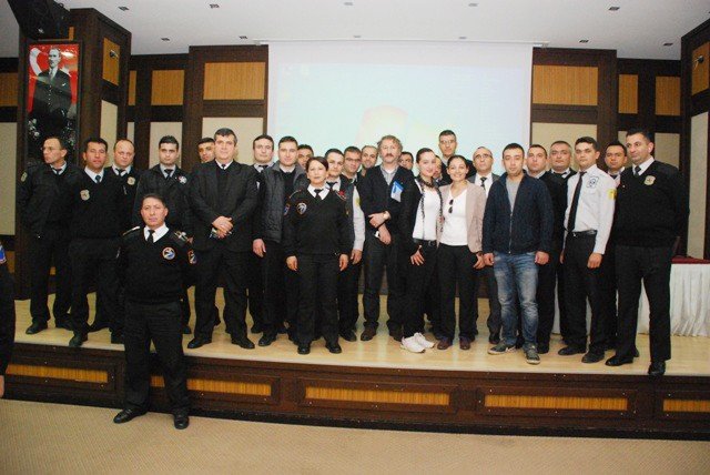 Antalya’da 249 Özel Güvenlik Görevlisine Dolandırıcılık Eğitimi