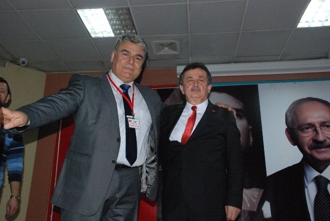 CHP’nin Bartın İl Kongresi Tartışmalar Arasında Yapıldı