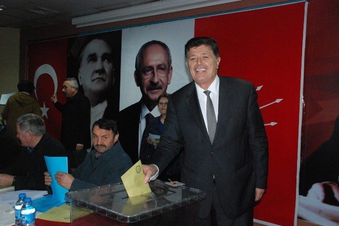 CHP’nin Bartın İl Kongresi Tartışmalar Arasında Yapıldı