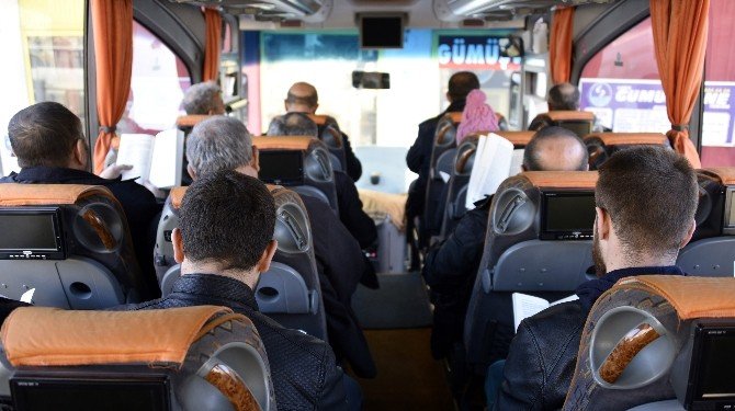 Türkiye’nin İlk Kütüphaneli Yolcu Otobüsü Gümüşhane’den