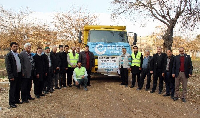 Semerkand Vakfı Gaziantep Şubesi’nden 15 Ton UN Yardımı