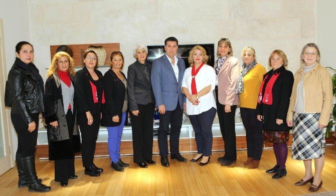 CHP Bodrum Kadın Kolları Başkan Kocadon’a Ziyaret