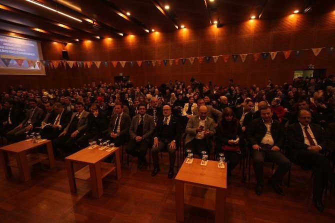 AK Parti Osmangazi’de İlçe Danışma Meclisi Toplandı
