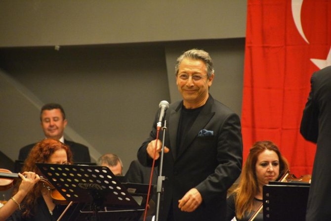Bodrum Oda Orkestrası Ayvalık'ta konser verdi