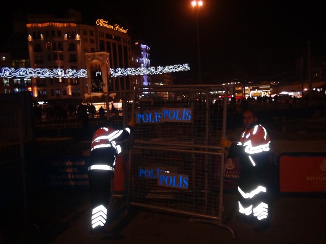 Taksim Meydanı’nda bariyerli önlem
