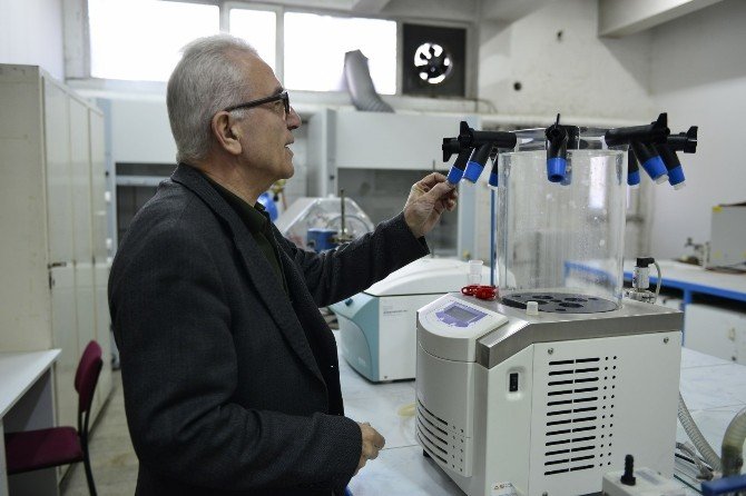 Bülent Ecevit Üniversitesi, Kimya Laboratuvarına Yeni Nesil Cihaz