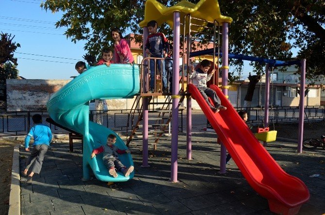 Turgutlu Belediyesi 2015’te Çocukları Sevindirdi