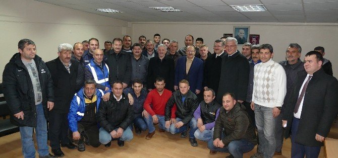 Trabzon’da Karla Mücadele Çalışmaları Sürüyor