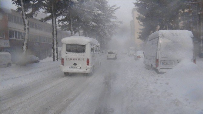 Tatvan’da Yoğun Kar Yağışı
