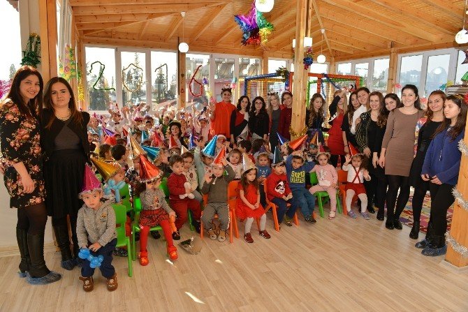 Konyaaltı Belediyesi Kreşi Yeni Yıla ‘Merhaba’ Dedi