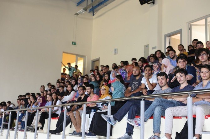 Rektör Görgün’den GTÜ öğrencilerine yurt müjdesi