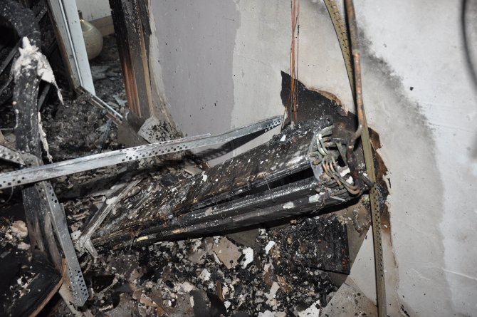 Klima patladı, ATSO Başkanı Çetin'in evi yandı