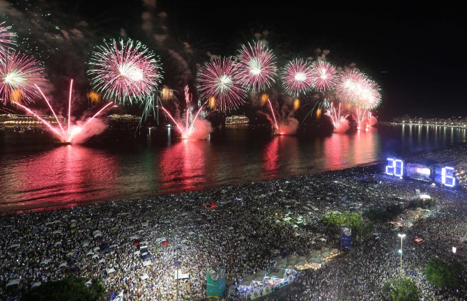 Brezilya yılbaşında 'Samba'nın 100. yılını kutladı