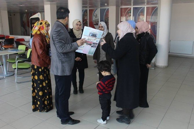 Karaman’da Gençlik Merkezi’nden Türkçe Dersleri