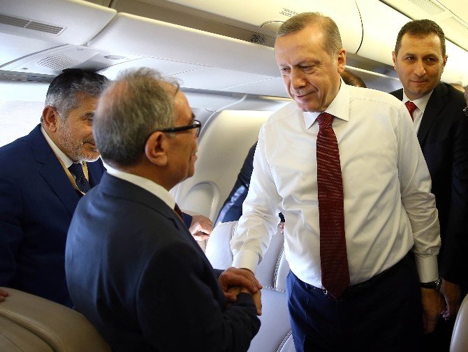 Erdoğan’ın Suudi Arabistan Dönüşünde Uçakta Karakaya’nın Koltuğu Boş Bırakıldı