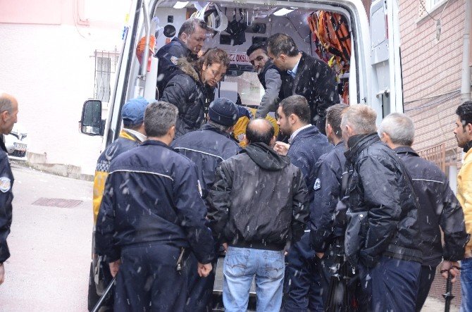 Bursa’da 112 Ekibine Saldırı