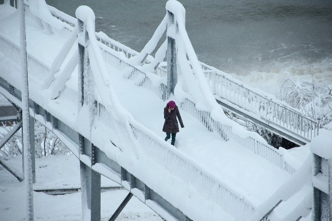 Yoğun Kar Yağışının Giresun’da Kartpostallık Görüntüler Ortaya Çıktı