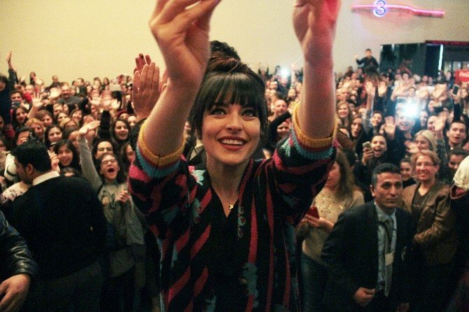 ’Kocan Kadar Konuş: Diriliş’ Filminin Özel Gösterimi Adana Yapıldı