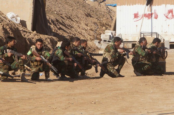 Askeri eğitim alan 120 gönüllü Türkmen, IŞİD ile mücadeleye hazır