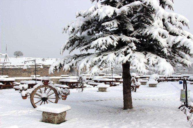 Safranbolu’da Kar Bir Başka Güzel