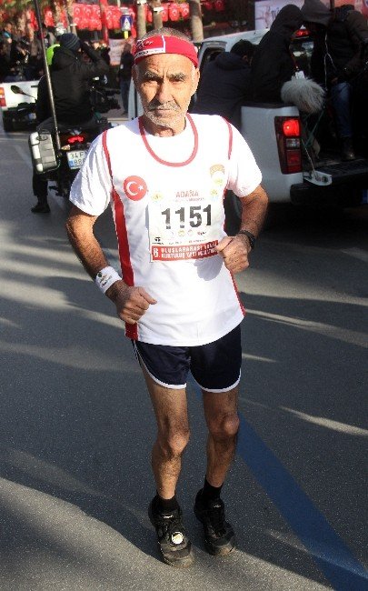 82 Yaşında Maratona Katıldı