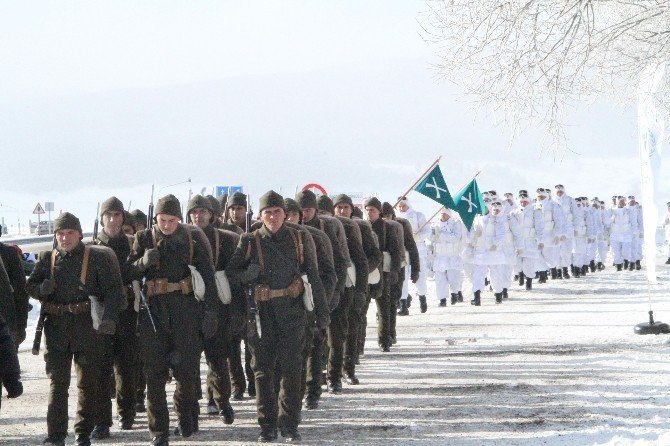 Gençlik Ve Spor Bakanı Kılıç, Kars’ta Sarıkamış Şehitleri İçin Yürüdü