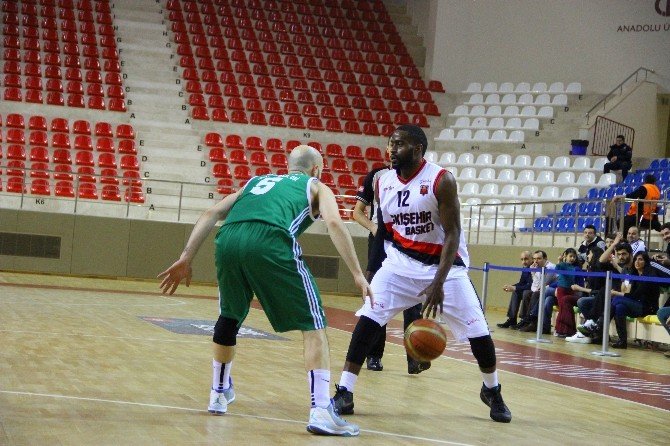 Eskişehir Basket Evinde Yenildi