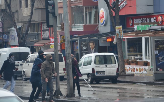 Ankara Üniversitesi’ndeki kavgada 2 öğrenci gözaltına alındı