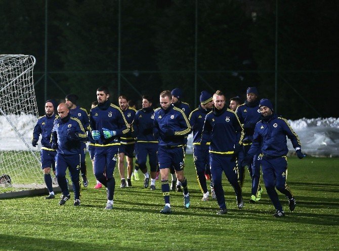 Fenerbahçe’de İkinci Yarı Hazırlıkları Başladı