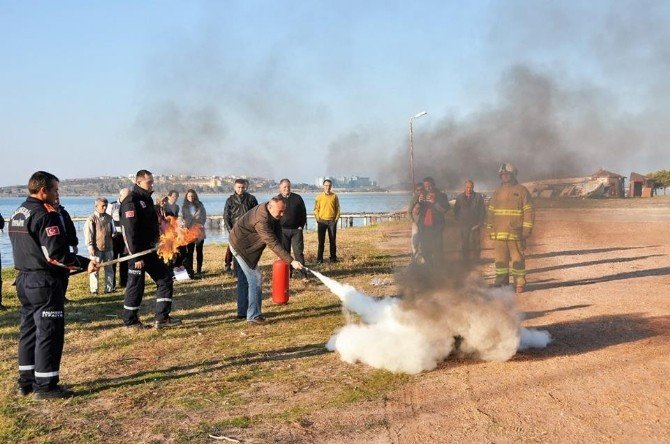 Ayvalık Belediyesinde Yangın Tatbikatı Yapıldı
