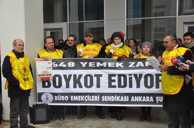 Ankara Vergi Dairesi önünde 'çorbalı' zam protestosu