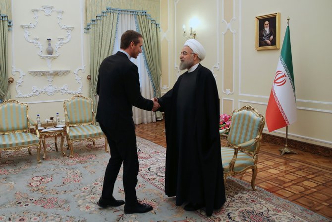 Ruhani: Terör gruplarından petrol alan ülkelere baskı yapılmalı