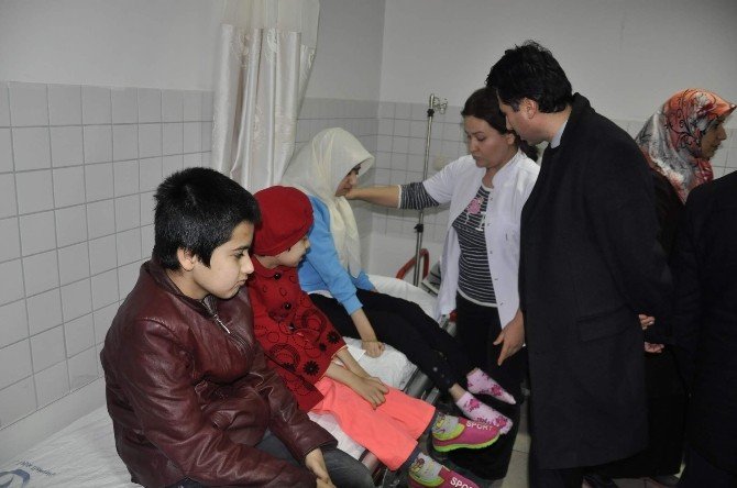 Doğuştan Dört Çocuğu Da Hasta Olan Afganlı Aileye Devlet Yardım Elini Uzattı
